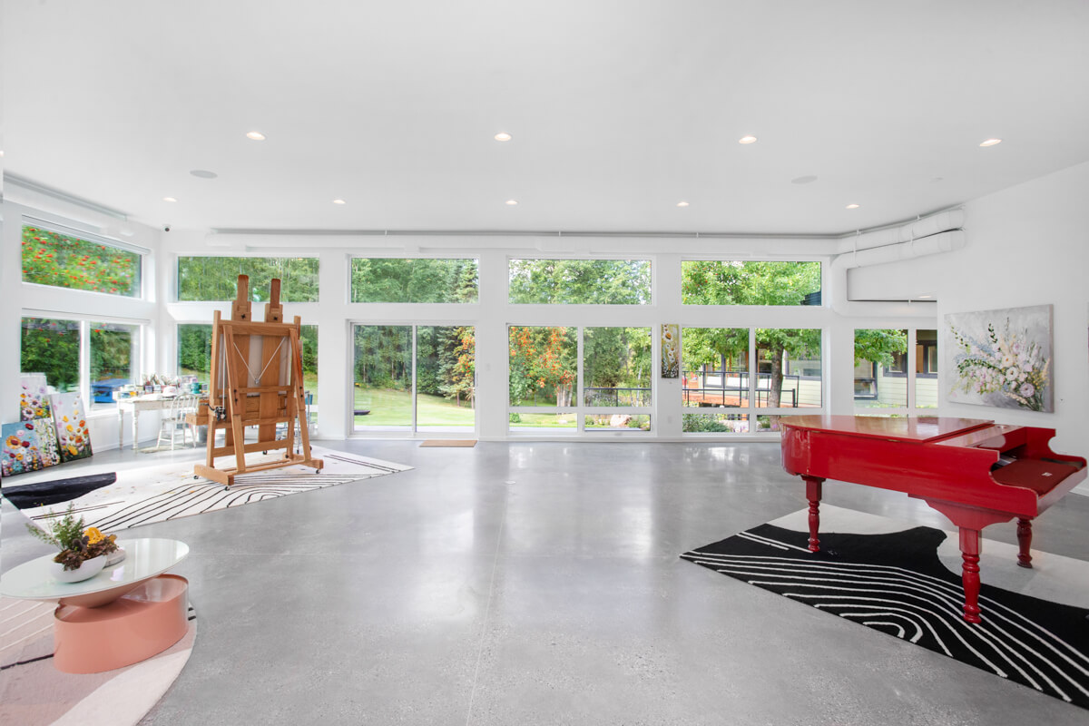 Art Studio Edmonton Award Builder